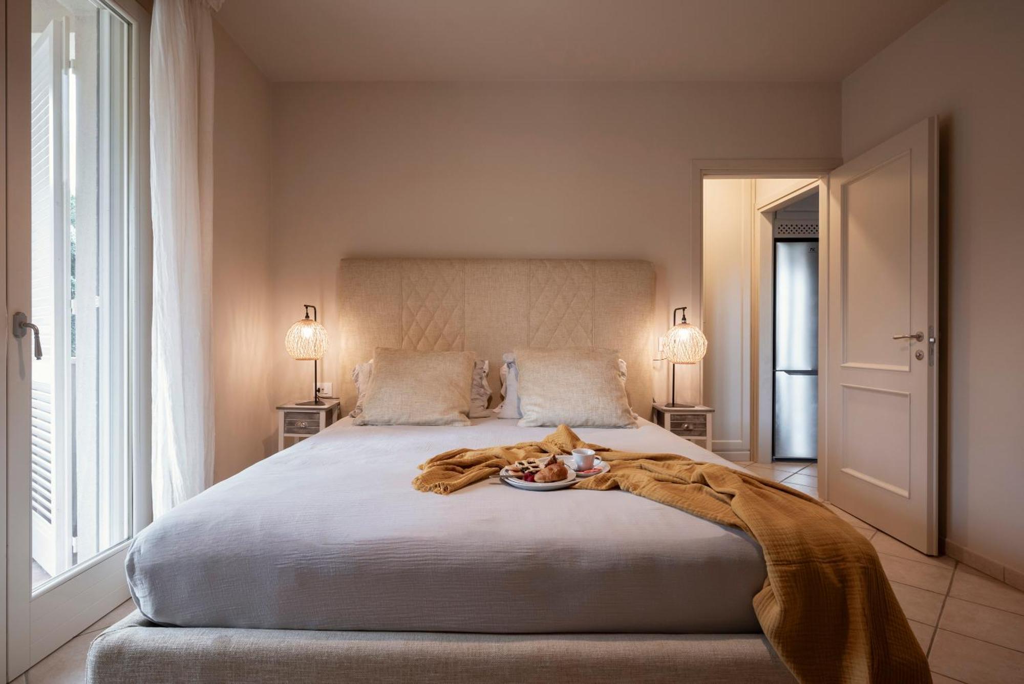 Zefiro Apartments San Vincenzo Kültér fotó