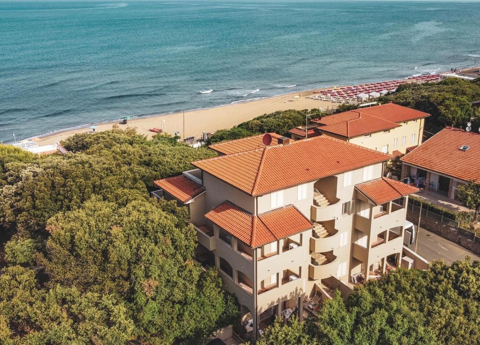 Zefiro Apartments San Vincenzo Kültér fotó